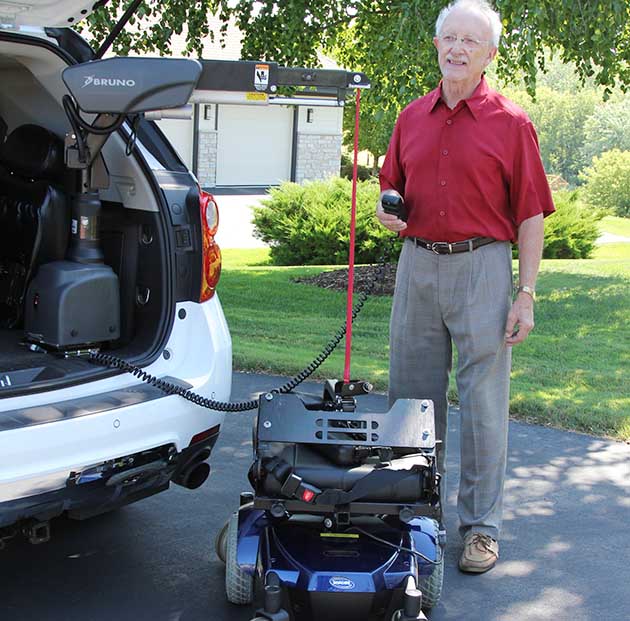 phoenix vehicle class 3 trailer hitch mobility senior scooter wheelchair car auto suv lift